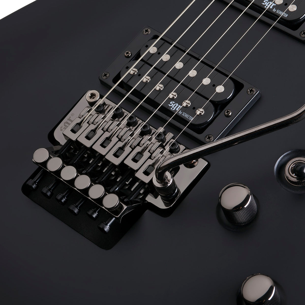 Guitarra eléctrica SGR Schecter C-1 FR (Negro)